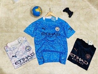 Manchester City kit 2020/2021