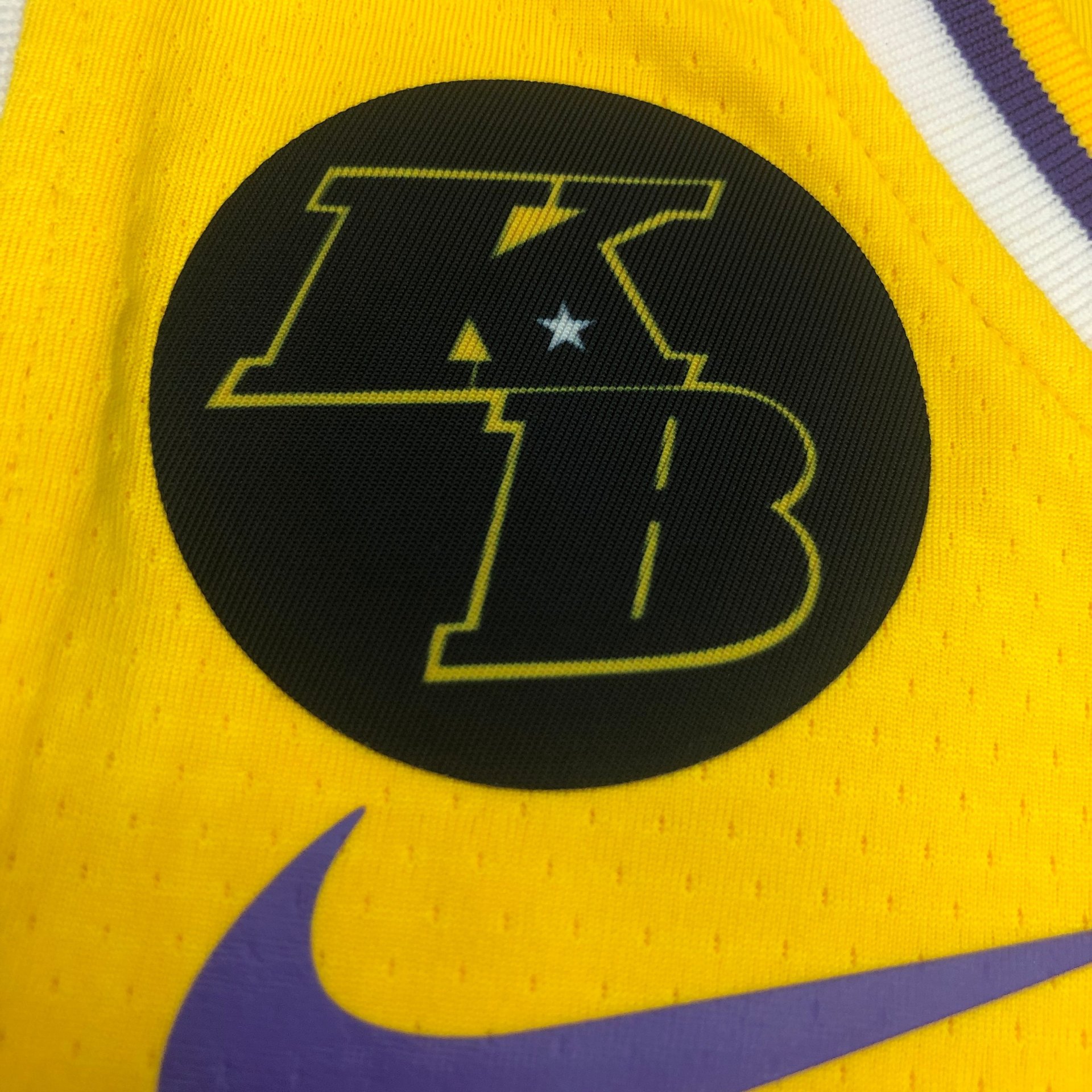Kobe Bryant - Los Angeles Lakers #8 *Yellow* WISH - JerseyAve - Marketplace