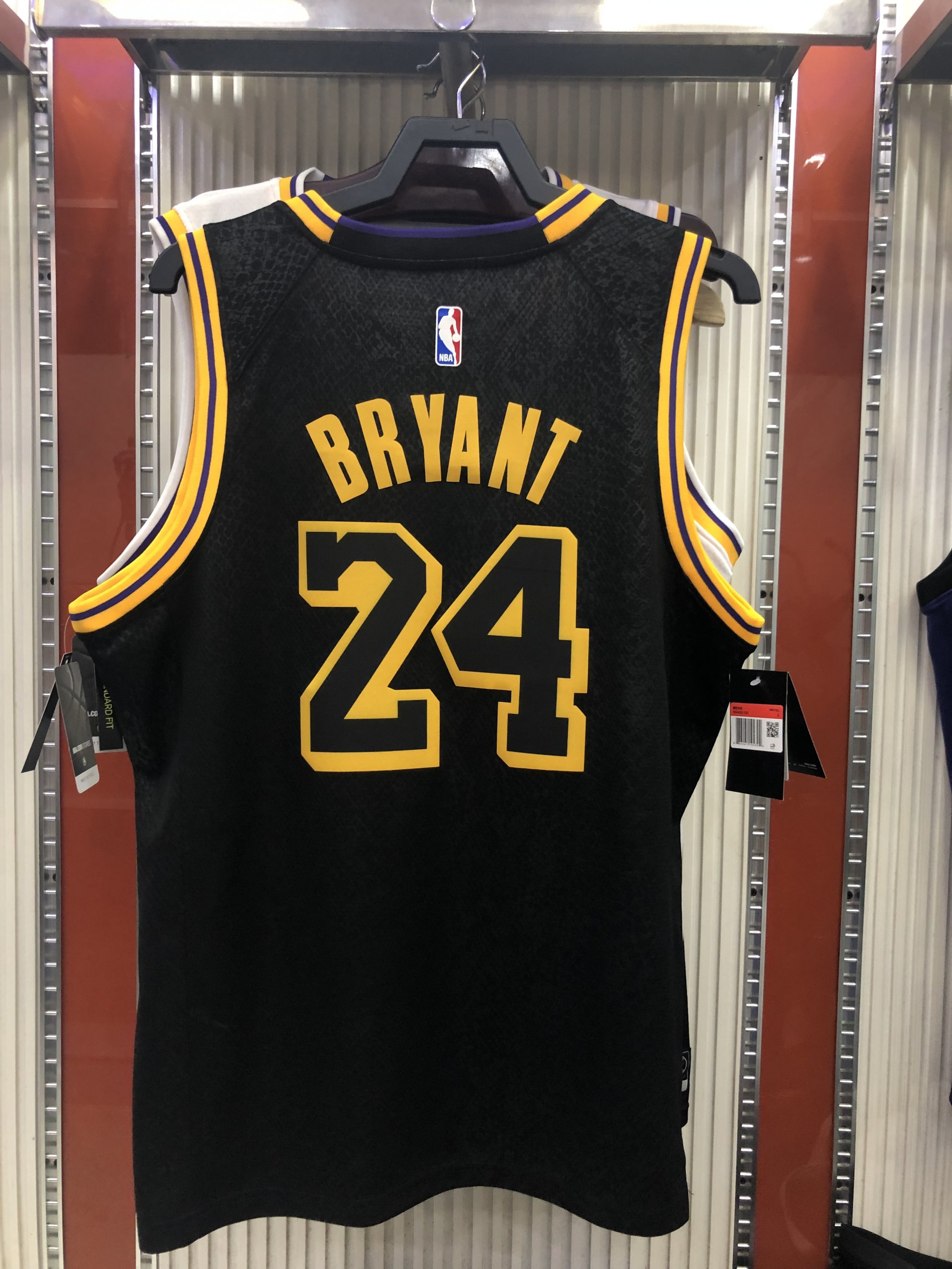 Kobe Bryant #8-24 - Los Angeles Lakers *RARE* Black Mamba ...