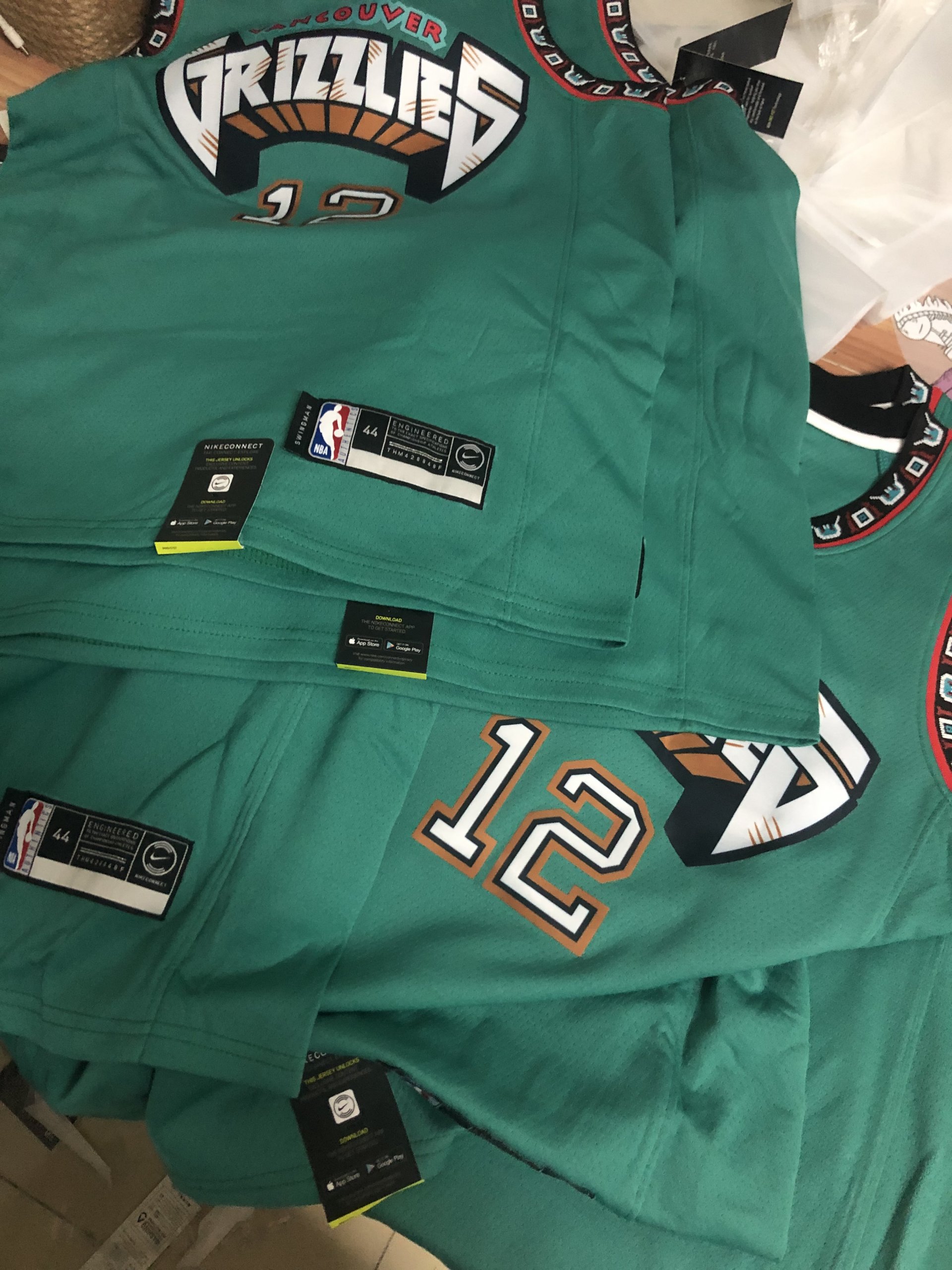 Ja Morant Vancouver Grizzlies Jersey - JerseyAve - Marketplace