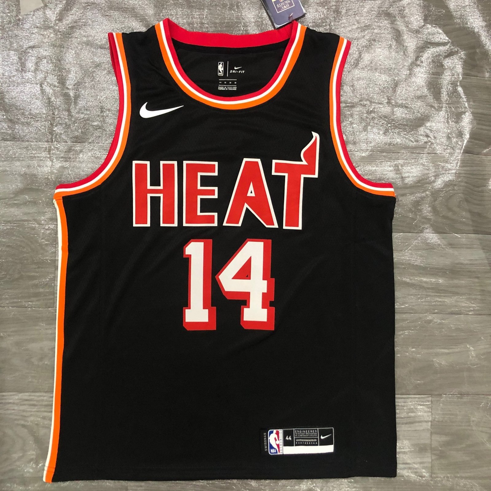 Tyler Herro - Miami Heat *retro* style Black #14