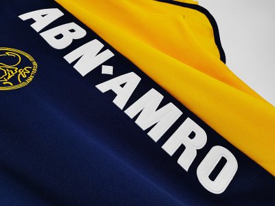 Ajax Away Retro 2000/01