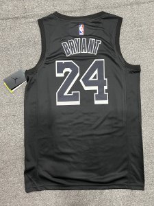 Kobe Bryant - Los Angeles Lakers #24 MVP Black *RARE*