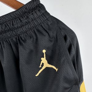 Cleveland Cavaliers - Short *Black - RARE*