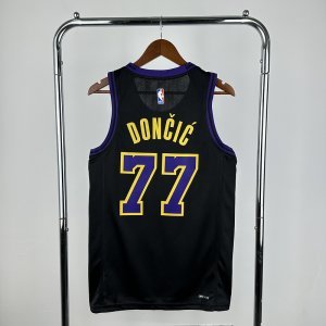 Lakers City Edition No. 77 Eastern č i ć in the 24th season