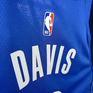 Season 23 Mavericks Blue No. 3 Davis