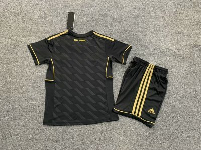 kids retro kit size 16-28