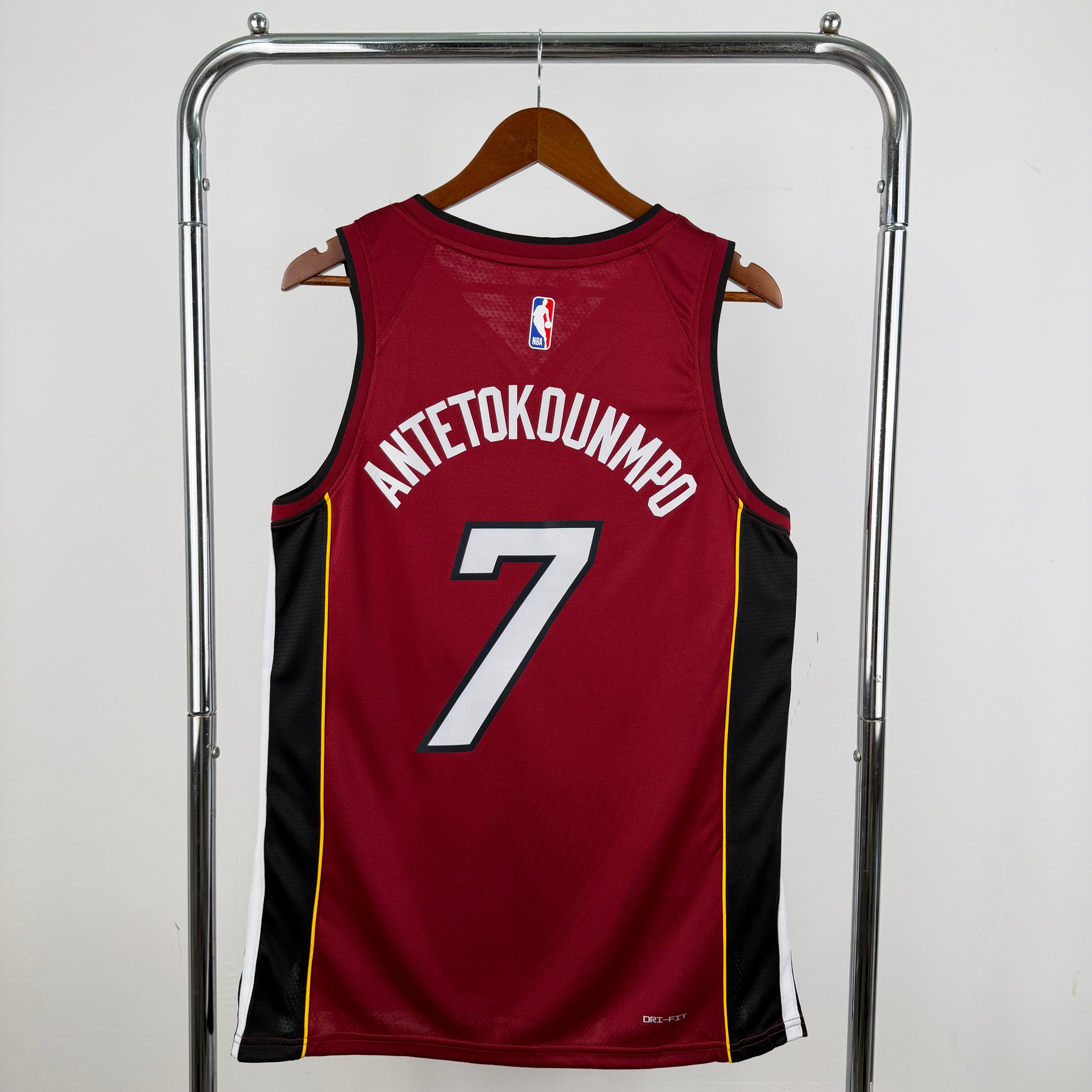 Giánnis Antetokoúnmpo - Miami Heat *Classic* Red #7