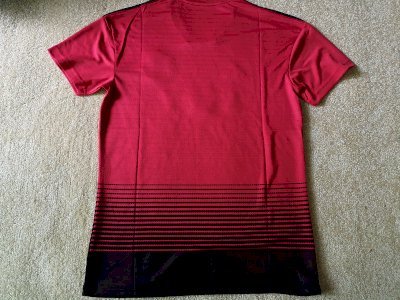Manchester United - 2018 / 2019 season jersey