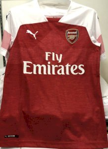 Arsenal - 2018 / 2019 jersey