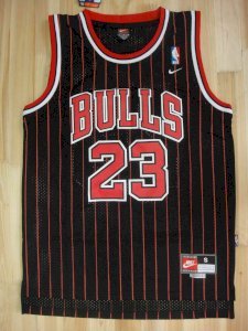 Michael Jordan - Chicago Bulls stripped jersey #23